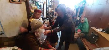 Готовимся к спектаклю... Вся сила-в бороде!